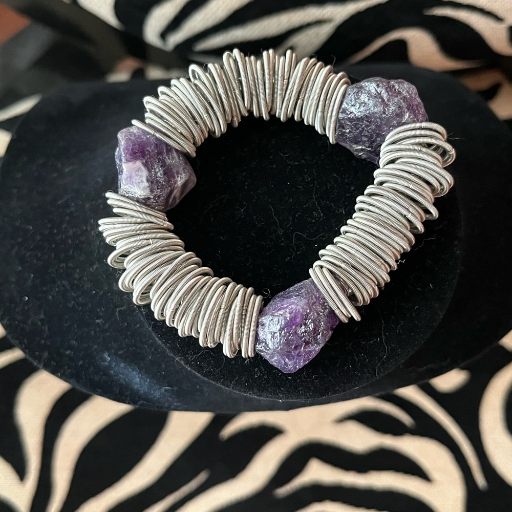 Bold Sea Lily Piano Wire and Raw Amethyst Stretch Bracelet